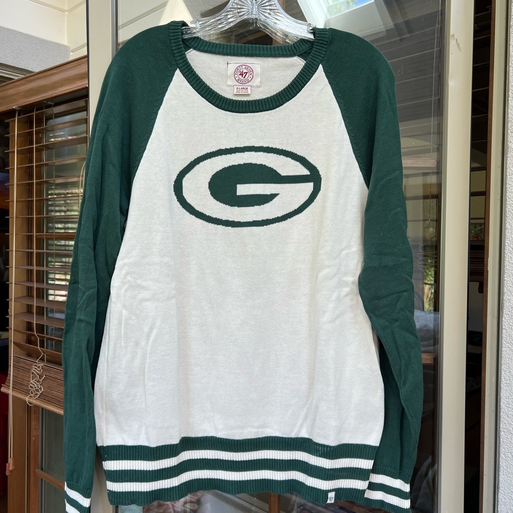 Green Bay Packers sweater size XL